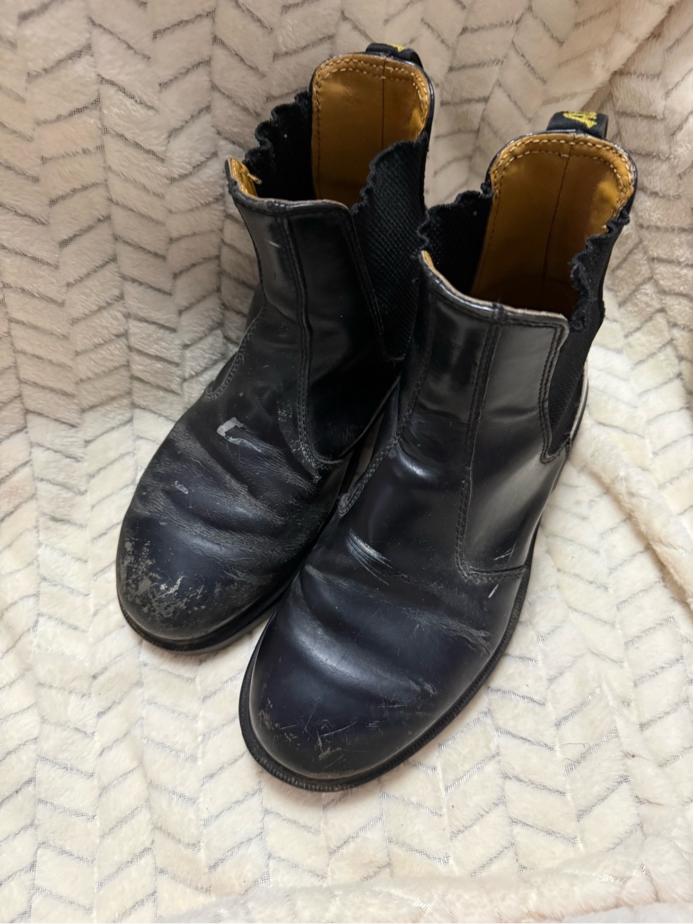 Dr. Martens Chelsie boots